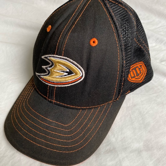 Old time hockey Anaheim Hat - Picture 2 of 3